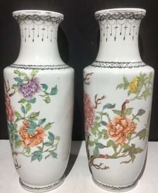 A Fine Early Republic Period Antique Chinese Famille Rose Enameled Vase 2
