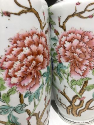 A Fine Early Republic Period Antique Chinese Famille Rose Enameled Vase 5