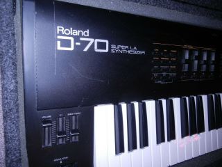 VINTAGE ROLAND D - 70 SYNTHESIZER WITH SOLID ROAD CASE - 4