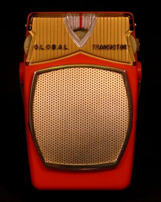 Old Antique Global Gr - 711 Vintage Shirt Pocket Retro Transistor Radio -