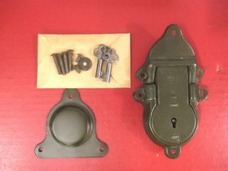 WWII Era US Army Officer ' s Foot Locker Lock or Latch Assembly Dated 1943 - 2