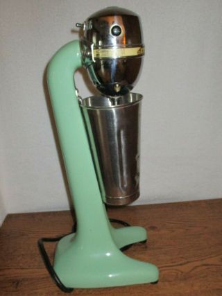 Vintage Hamilton Beach Milkshake Machine Mixer Model 33 Jadite 4