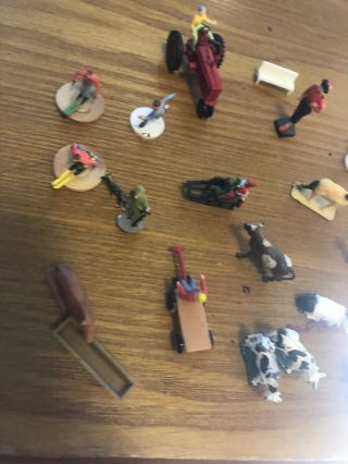 HO Train Figures.  People And Animals some are lead or metal and very old 4