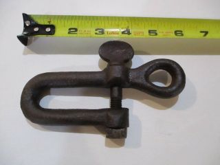 Newhouse Bear Trap Clevis For A No.  6 Trap Chain / Hutzel / Vintage