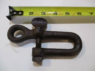 Newhouse Bear Trap Clevis for a No.  6 Trap chain / HUTZEL / Vintage 3