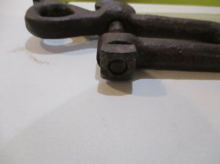 Newhouse Bear Trap Clevis for a No.  6 Trap chain / HUTZEL / Vintage 4