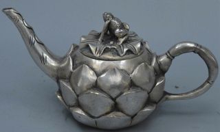 China Collectable Old Miao Silver Carve Beauty Lotus Auspicious Frog Lid Tea Pot 5