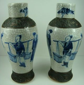 2 ANTIQUE CHINESE EXPORT BLUE AND WHITE PORCELAIN CRACKLE WARE GLAZED VASES JARS 3