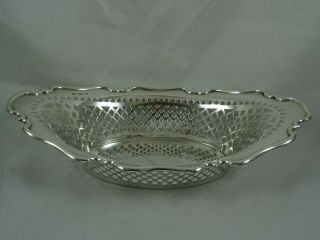Attractive Solid Silver Bread Basket,  1906,  269gm
