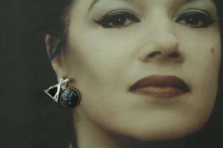 Linda Hesh ' s Push Over sterling silver & Jasper earrings - Artist made & 2