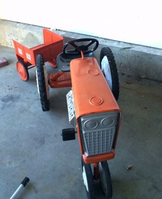Vintage Murray Pedal Tractor and Payload 4