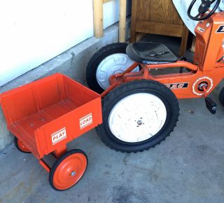 Vintage Murray Pedal Tractor and Payload 5