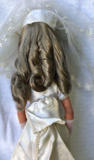 Vintage Simona Furga Alta Moda Bride Doll Long Eyelashes Champagne Hair Italy 5