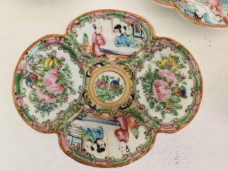 Set of 5 Antique Unusual 1800’s Hand Painted Chinese Rose Medallion Platters NR 2