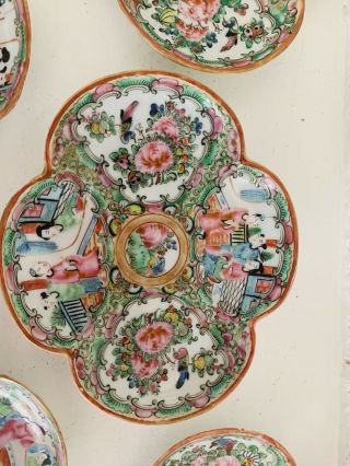 Set of 5 Antique Unusual 1800’s Hand Painted Chinese Rose Medallion Platters NR 4