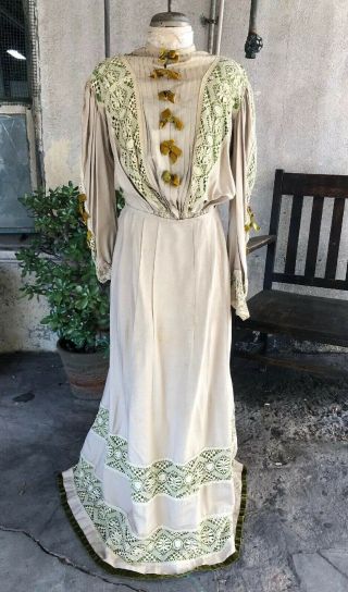 Antique Edwardian Ecru & Green Raw Silk Dress Lace Velvet Bows Silk Vintage