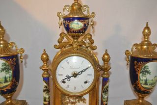 Vintage Imperial Mantel Clock - - 2