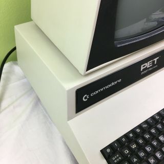 Vintage Commodore PET 2001 - 8N Desktop Professional Computer - 6