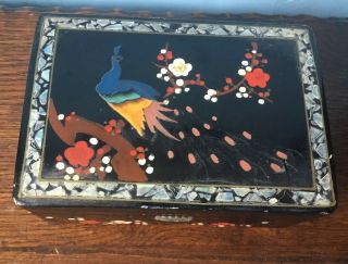 Chinese Vintage Black Lacquer and Mother of Pearl Jewellery Box 4