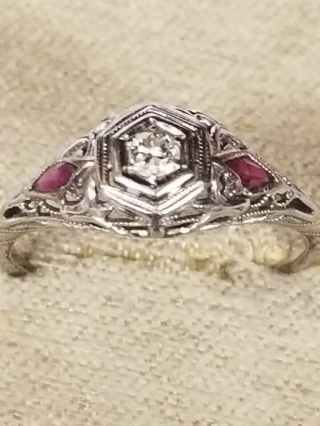 Ladies Lovley Antique Art Deco 18k White Gold Filigree Ruby Diamond Estate Ring