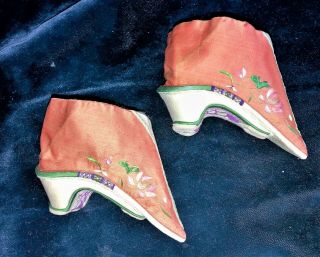 Antique Pair Chinese Ebroidered Lotus Shoes Bound Feet Slippers Embroidery 4