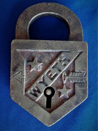 RARE vintage antique WYETH arrow FRAIM 08 hardware advertising padlock key lock 3