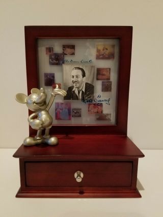 Rare Mens Walt Disney & Mickey Mouse Fossil Watch/ In Mahogany Box Dresser