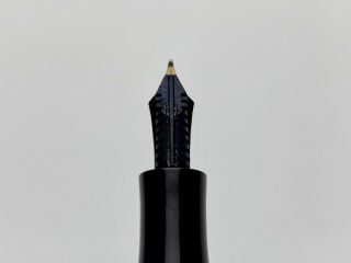 Vintage Montblanc Masterpiece 142 Celluloid Barrel Fountain Pen 7