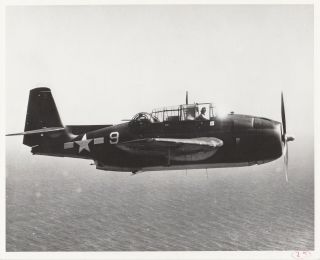 Grumann Tbf Avenger Topedo Bomber Uss Hornet (cv - 12) - 1944