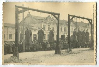 Ussr Wwii Press Photo: Public Execution German Military Criminals,  Nikolaev 1945
