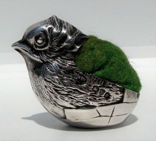 UNIQUE EDWARDIAN Sampson Mordan SOLID SILVER HATCHING CHICK PIN CUSHION 7