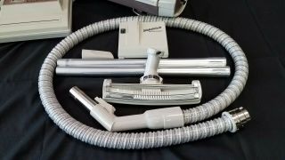 Electrolux Marquise Vintage Vacuum Cleaner 4