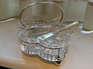 ANTIQUE HUKIN AND HEATH SILVER PLATED AND GLASS BUTTER DISH 8