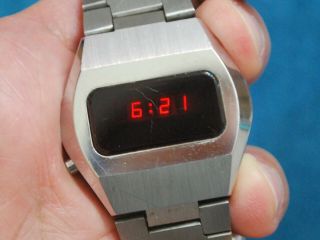 Vintage 1970s COMPU CHRON Stainless Steel Men ' s LED Watch 2