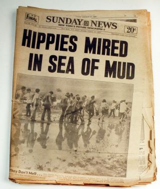 Vintage Complete Daily News Newspaper - Aug 17 69 - Woodstock - Hippies Mired Mud - Lldn