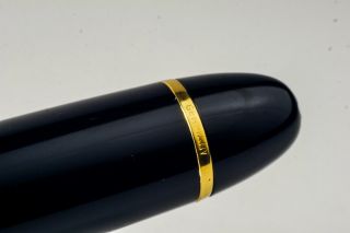 VINTAGE MONTBLANC MEISTERSTUCK 149 Fountain Pen - Black - Gold Trim - 14C M Nib 10