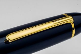 VINTAGE MONTBLANC MEISTERSTUCK 149 Fountain Pen - Black - Gold Trim - 14C M Nib 11