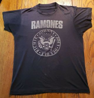 vintage RAMONES t shirt 1986 RARE presidential seal X logo w Richie punk rock 2