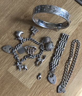 A Good Selection Of Vintage Solid Silver Fully Hallmarked Jewellery,  Circa 1970s