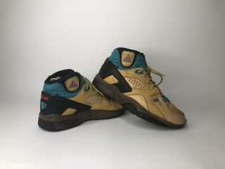 Nike Air Mowabb Acg 1991 Og Vintage Mens Us 9.  5 Yellow Blue Brown Collectible