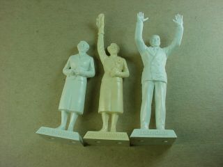 3 Vintage Marx Presidents Figures Unpainted Hard Plastic Eisenhower & Mamie
