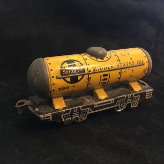 (a) Vintage Tin Toy Train Railway Middle States Oil Santa Fe 553 Tin Toy Train