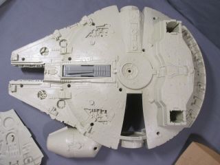 STAR WARS Vintage MILLENNIUM FALCON w/ Box & Return of the Jedi 5