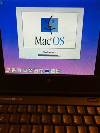 Vintage Apple Macintosh Powerbook Duo 280c Mac Os 7.  5 Plus Floppy Drive