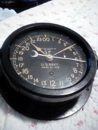 Chelsea Clock Co U.  S.  Navy Maritime Clock (1941 - 1944)