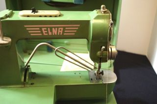 Vintage Elna Grasshopper sewing machine with case/accessories Type 500890 6