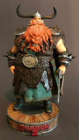 Extremely Rare How To Train Your Dragon 2 Stoick Crew Employee Statue
