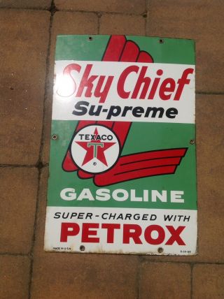 Vintage Texaco Sky Chief Gasoline Porcelain Enamel Sign.  Gas Pump.  1960 Petrox