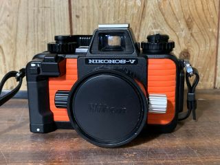 Vintage - Nikon Nikonos V 35mm Point & Shoot Under Water Film Camera