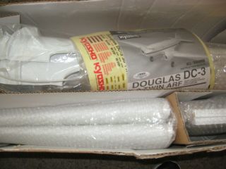 VINTAGE 1998 IN OPEN BOX Kyosho Douglas DC - 3 R/C Aircraft Airplane Kit 5